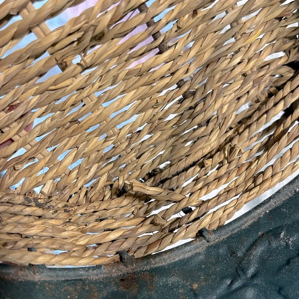 Decorative basket Metal Handle and trim - Picture 6 of 7